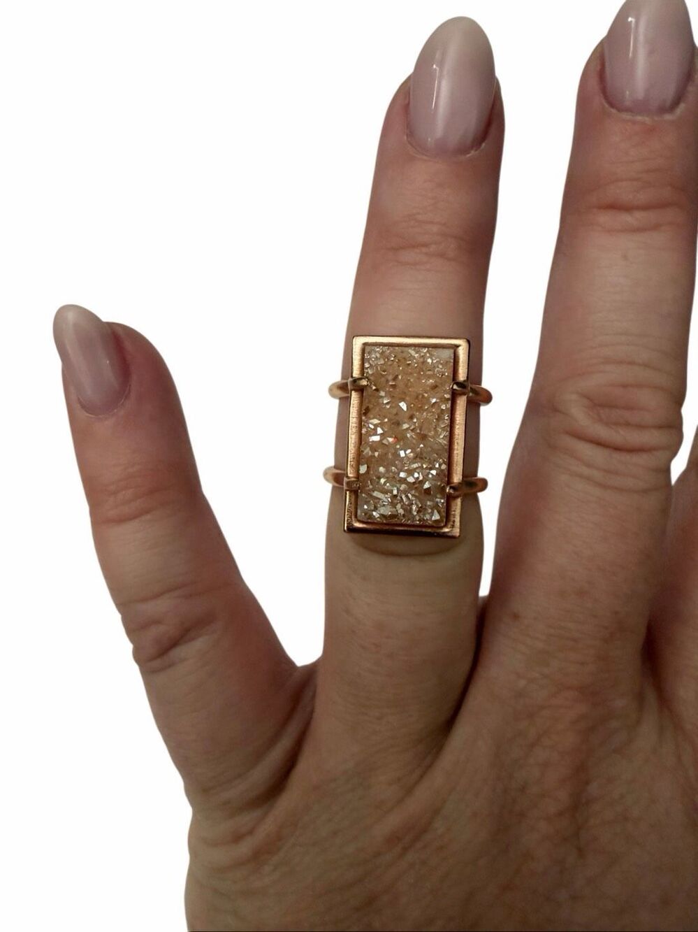 Kendra Scott Cream Drusy with Gold Ring- Size 6